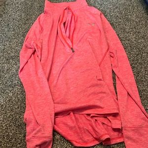 Under armour women’s pink sweatshirt
